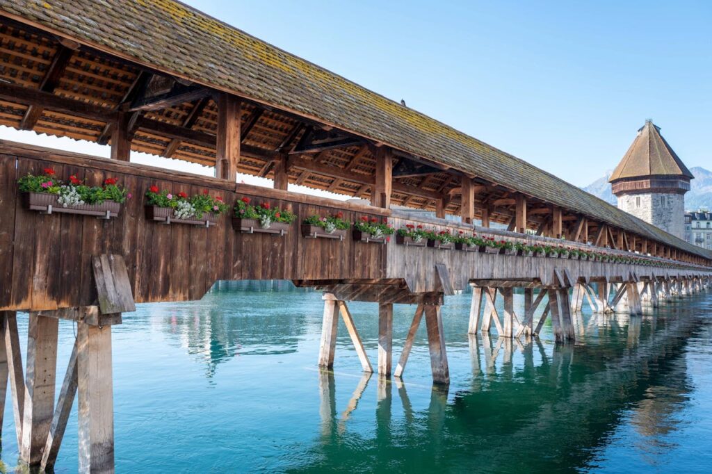 Chapel Bridge (Kapellbrücke)